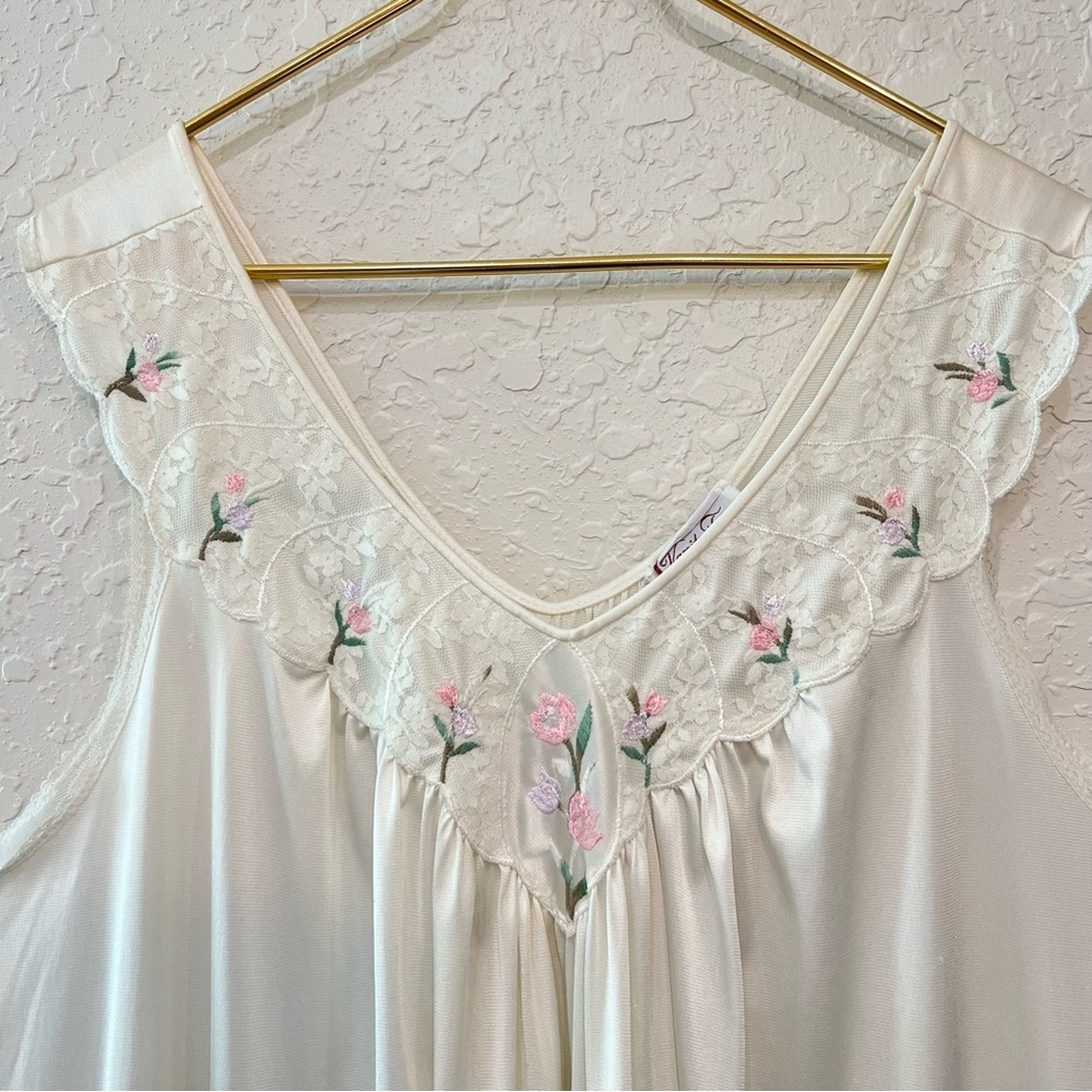 Vintage Vanity Fair Lace & Floral Embroidered Long Robe & Nightgown Set XXL - Picture 7 of 15